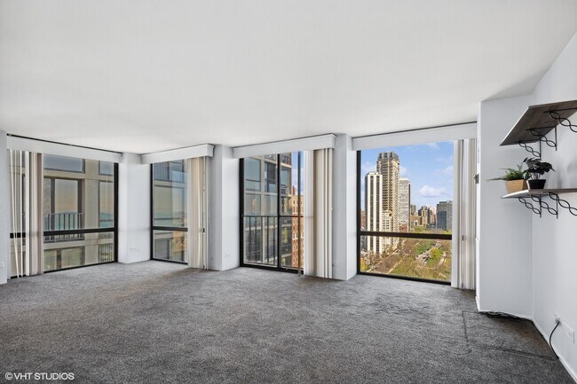 Building Photo - 345 W Fullerton Pkwy