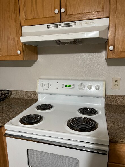 Building Photo - 1333 N Camino Alto