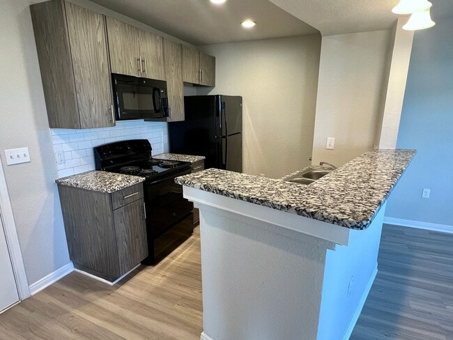 Building Photo - The Madison - Downtown Waco