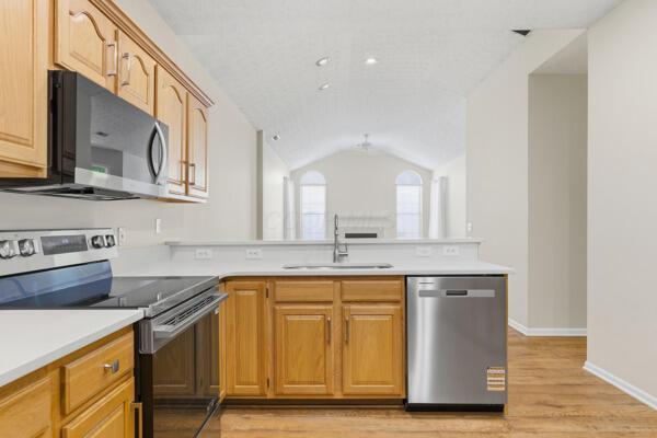 Building Photo - 3751 Stoneway Point