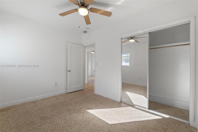 Building Photo - 201 NE 169th St