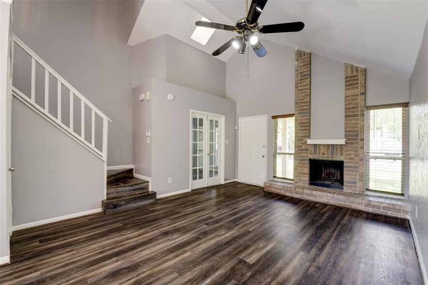 Building Photo - 10107 Sand Pass Ln