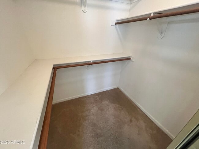 Building Photo - 1233 N Pebble Beach Dr