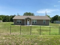 Building Photo - Beautiful Country Home For Lease!