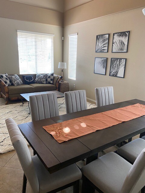 Building Photo - 18096 W Paradise Ln