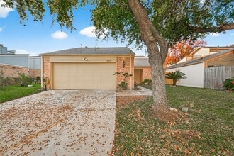 Building Photo - 4410 Wildacres Dr