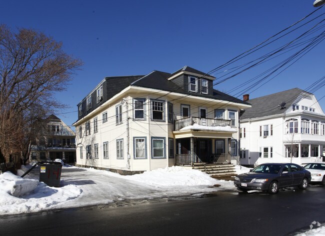 Primary Photo - 12-16 Cherry St