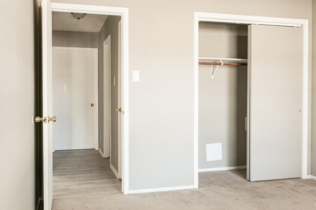 Building Photo - 216 Warbonnet Trail