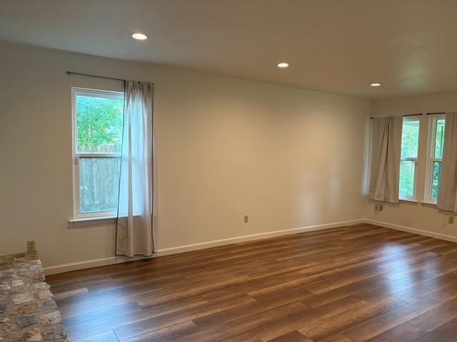 Building Photo - 7002 Crystalbrook Dr