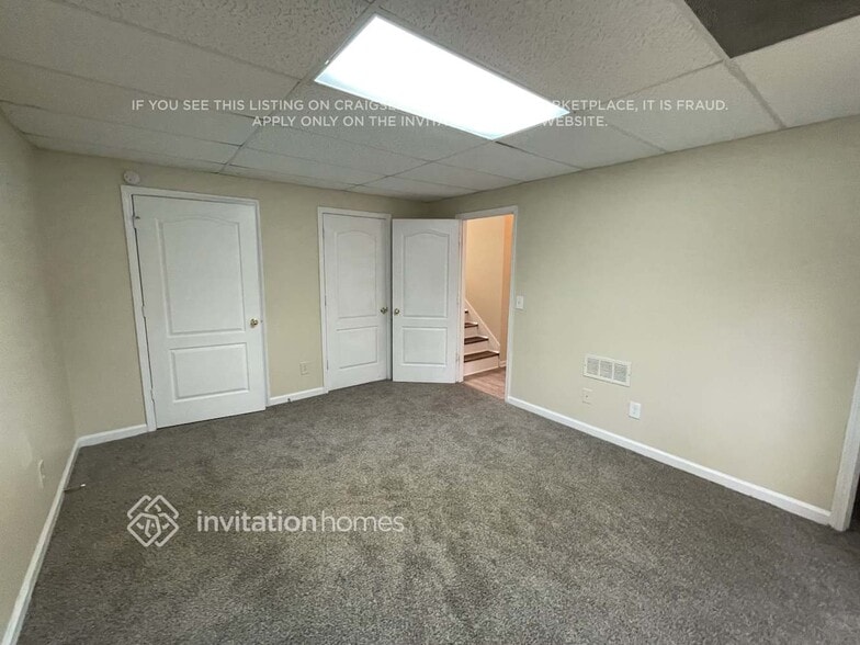 Building Photo - 6390 Harvester Cir