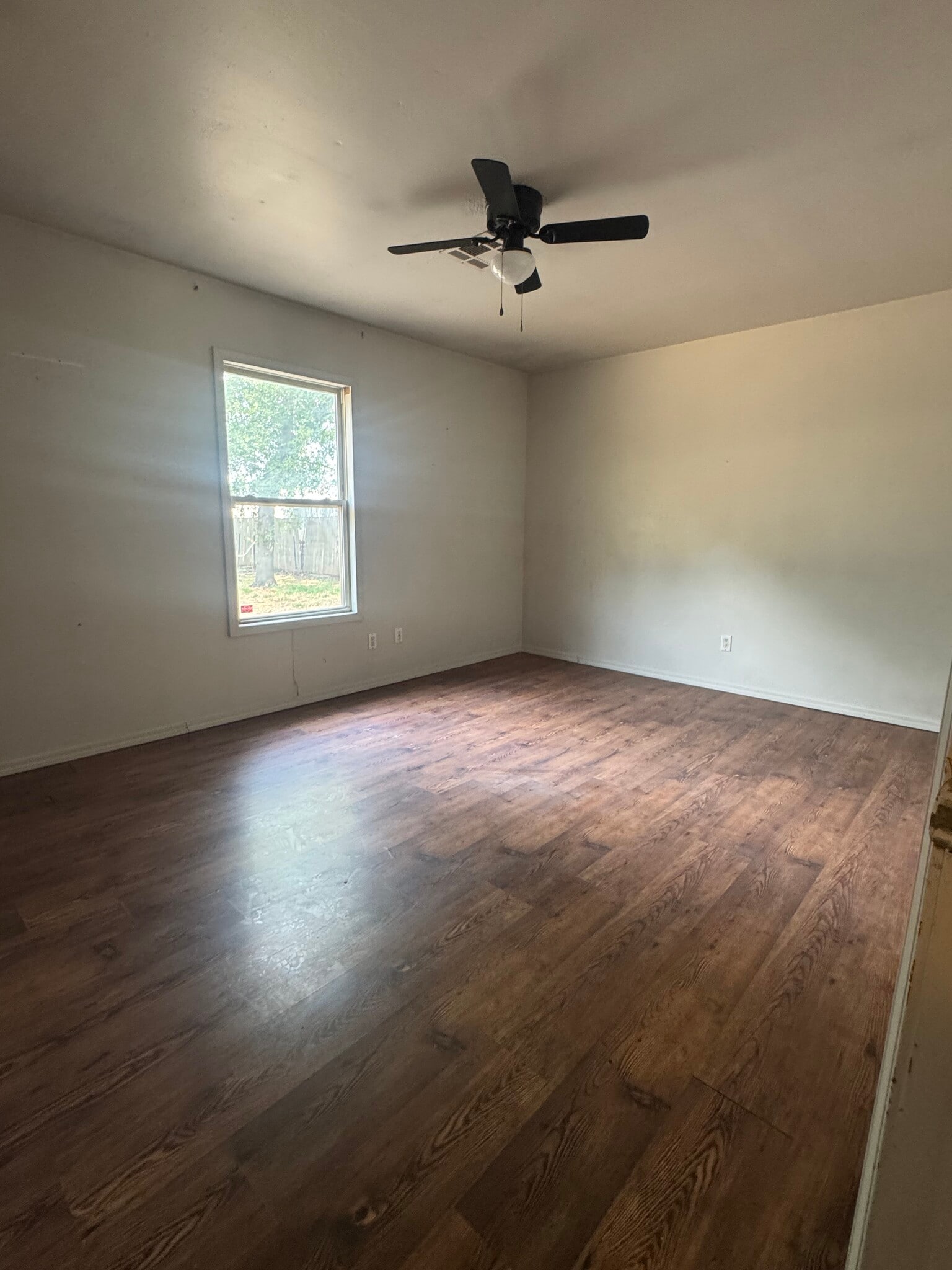 Building Photo - 4906 Vena Ln