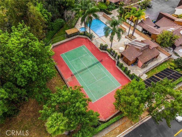 Building Photo - 9437 Friendly Woods Ln