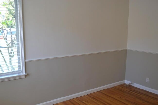 Building Photo - 14330 Hatteras St