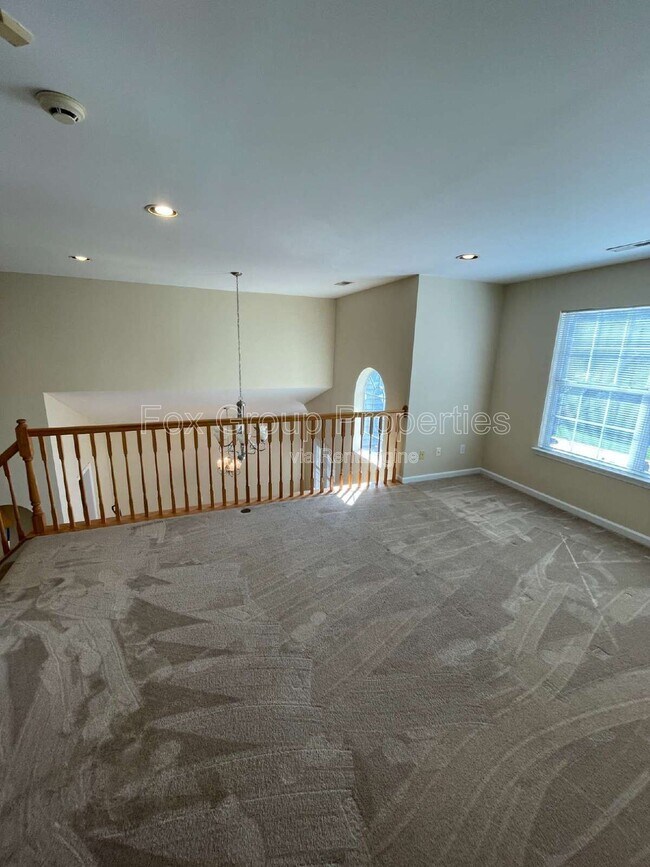 Building Photo - 20329 Berry Cir