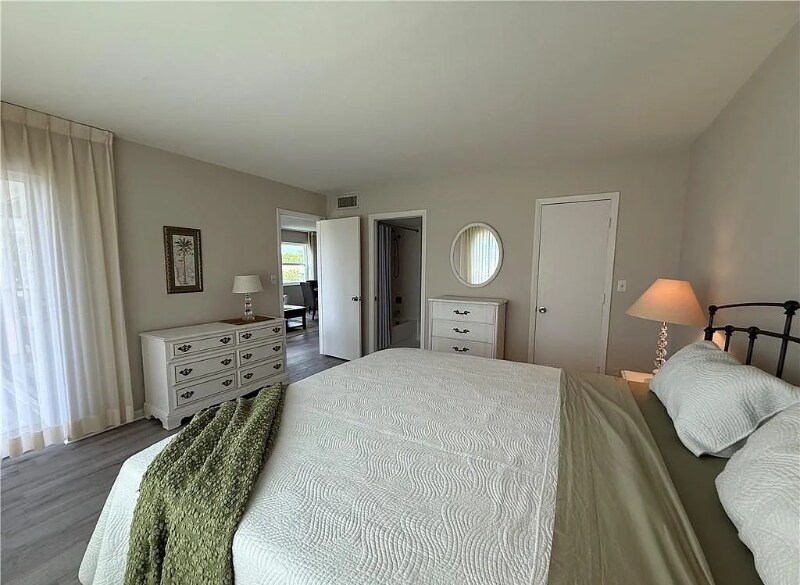 Building Photo - 190 Pebble Beach Blvd