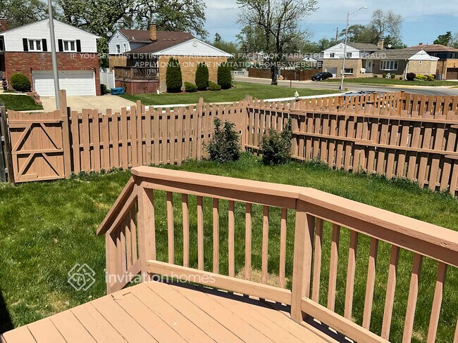 Building Photo - 520 Winston Dr