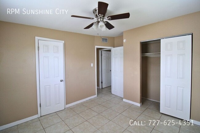 Building Photo - 8233 Portulaca Ave