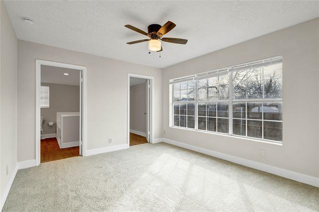 Building Photo - 1322 N Powell Pkwy