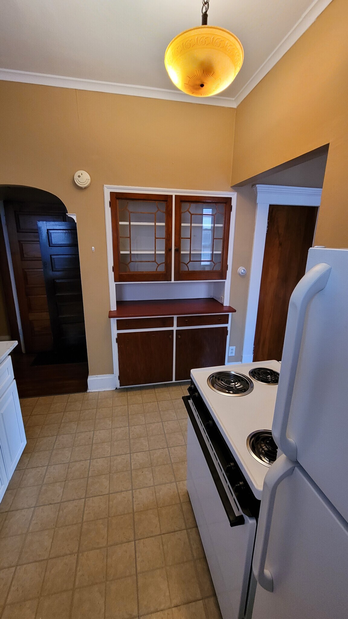 Built in kitchen cabinet - 70 E Hudson St