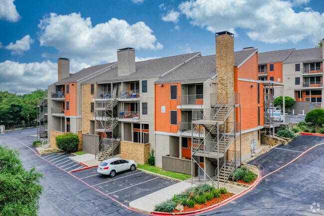 Building - Serena Vista