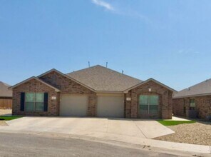Building Photo - Bell Farms - 2418