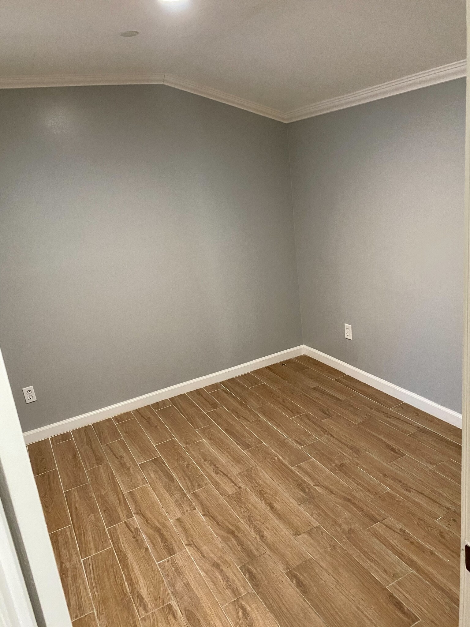 Building Photo - 13964 Mar Vista St