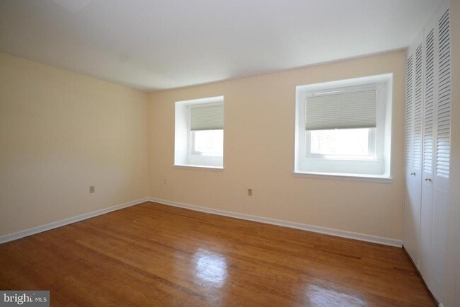 Building Photo - 7316 E Springbrook Ct