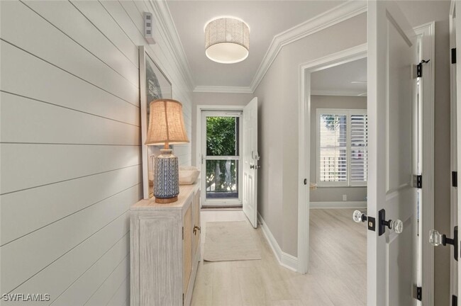 Building Photo - 9103 Vanderbilt Dr