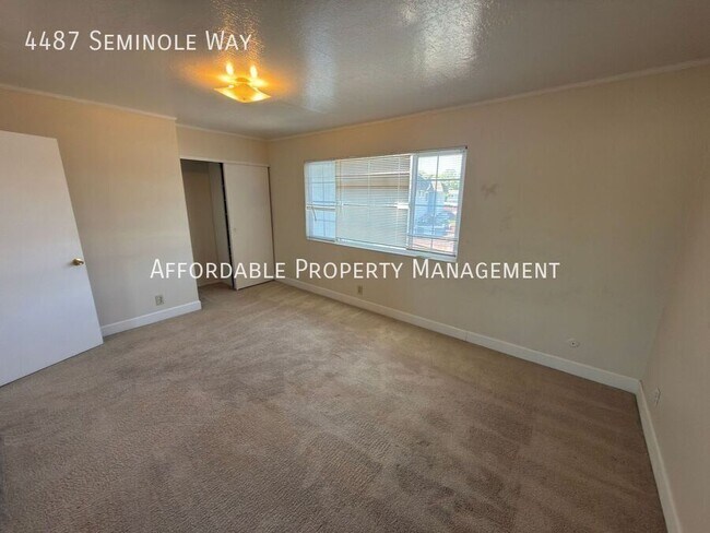 Building Photo - 4487 Seminole Way