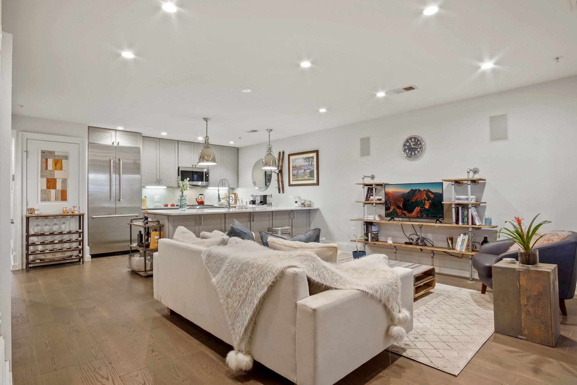 Building Photo - 1506 Q St NW