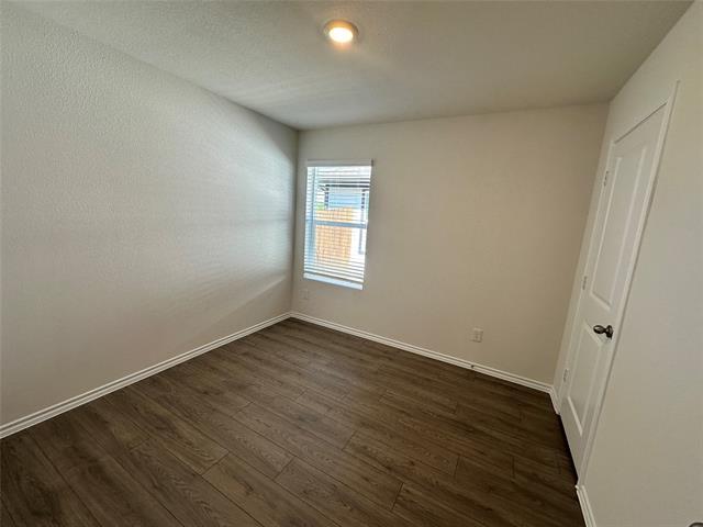Building Photo - 1153 Northfield Dr