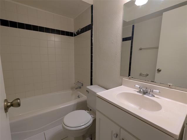 Building Photo - 5730 Martel Ave