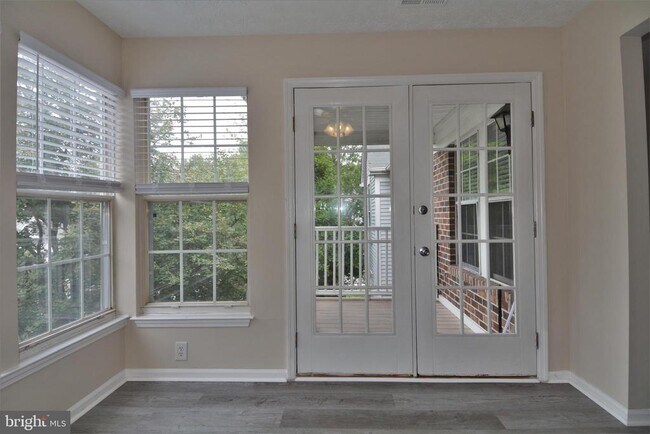 Building Photo - 1307 Clover Valley Way