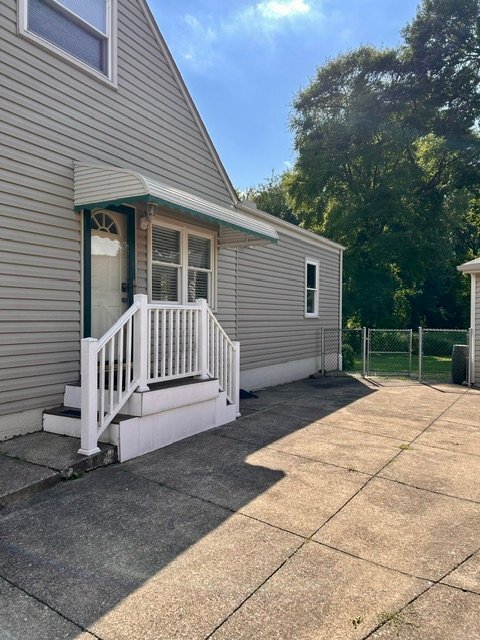 Building Photo - 1194 Hancock Ave