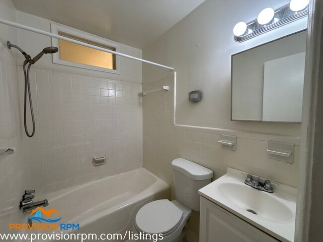 Building Photo - 4002 22nd Ave