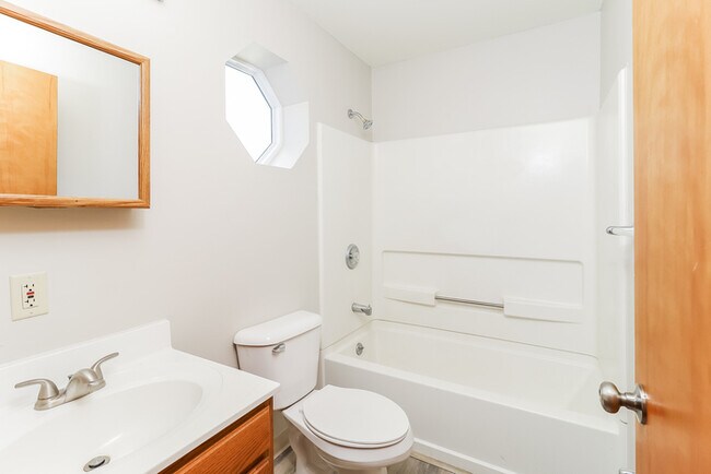 Building Photo - 5982 Childs Ave