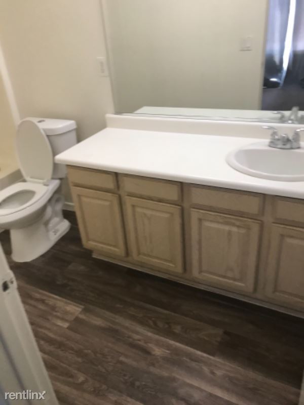 Building Photo - 4 br, 2 bath House - 10913 W Frier Dr