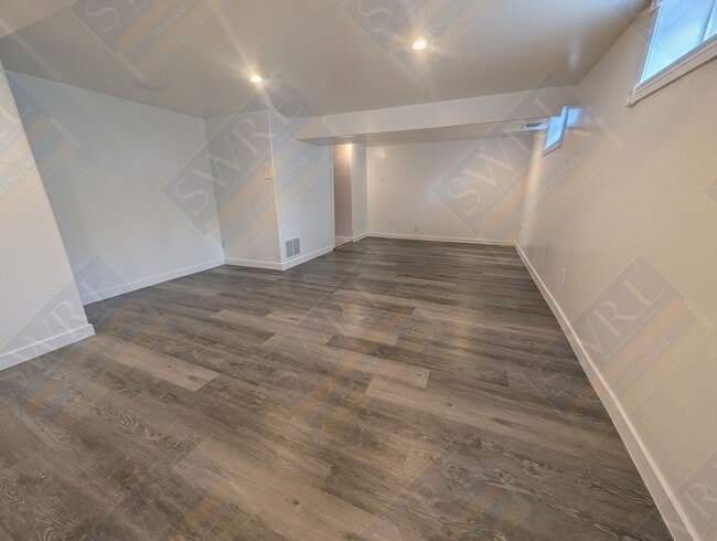 Building Photo - 1036 McKinley Ave