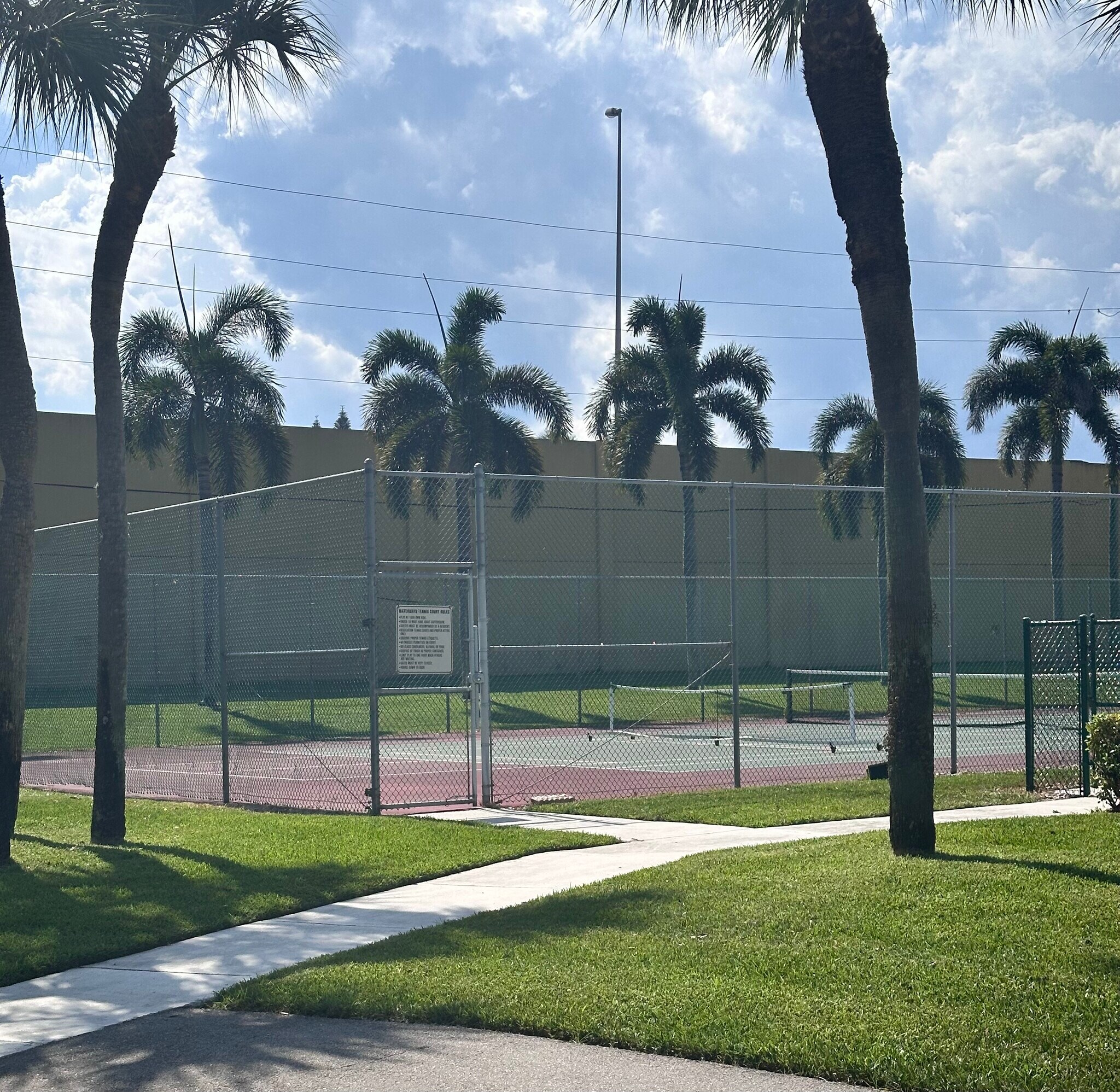 Tennis Courts - 8108 Summer Shores Dr