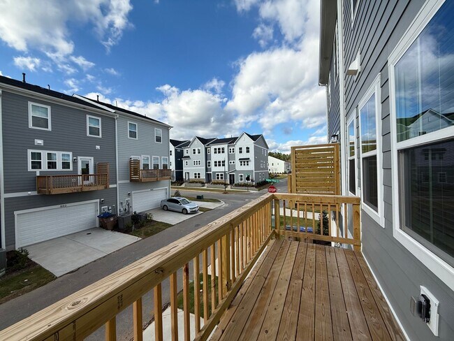 Building Photo - New Construction 4BD, 3.5BA Wake Forest To...