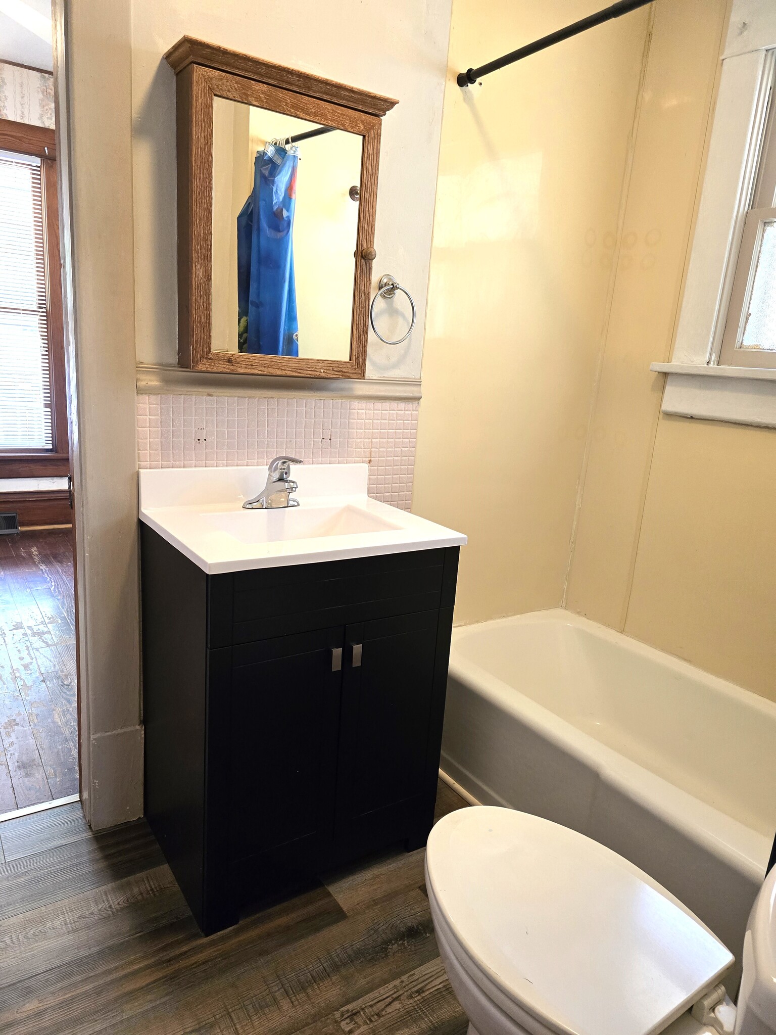 Building Photo - 224 N 13th St