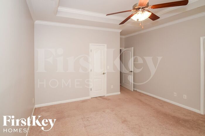 Building Photo - 6448 Southern Trace Dr