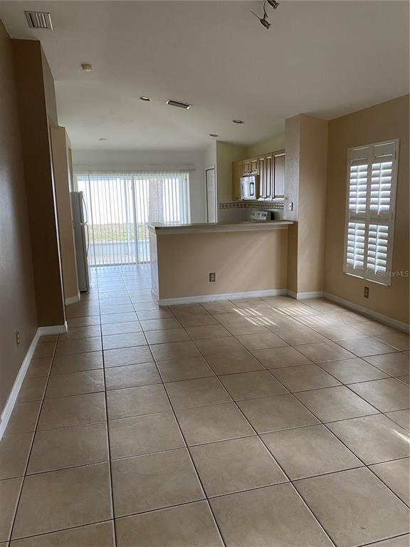 Building Photo - 11729 Crest Creek Dr