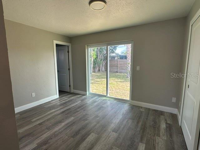 Building Photo - 11525 81st Pl