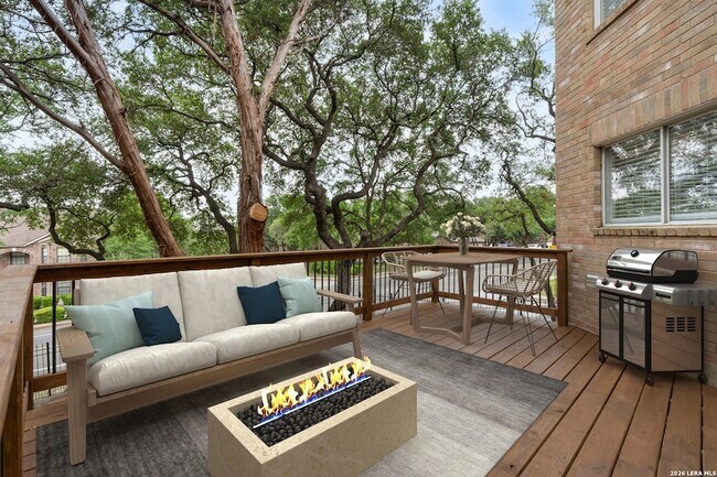 Building Photo - 10802 Winter Creek