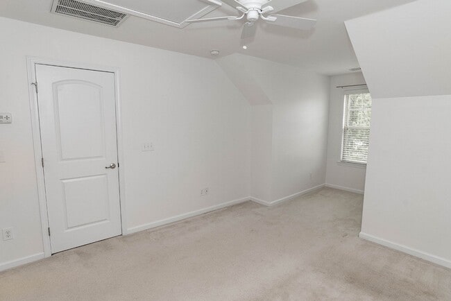 Building Photo - 108 Panamint Dr