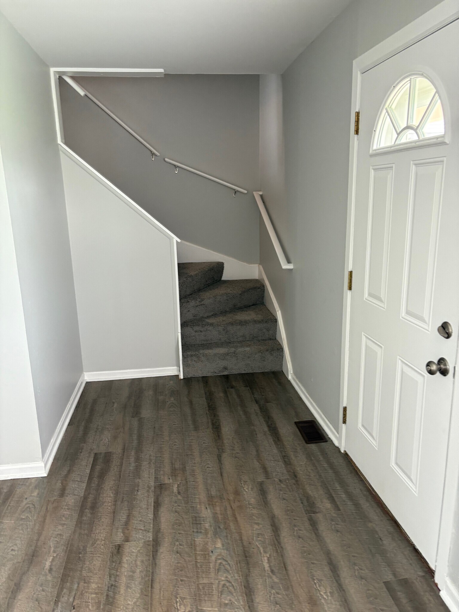 Building Photo - 205 Buckeye Cir