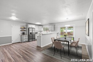 Building Photo - 6027 Forest Shadow St