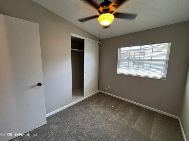 Building Photo - 11505 Inez Dr