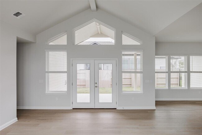 Building Photo - 8512 Dongan Dr